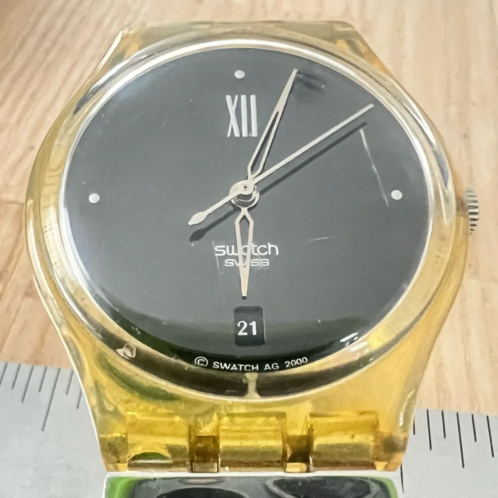 Vintage 2000 Swatch black dial watch SHINIER GK424 NEW BATTERY